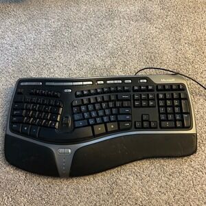 Microsoft Natural Ergonomic Keyboard 4000 v1.0 Black Wired USB W Riser Stand